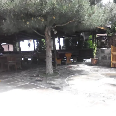 Hashove Resort 2*